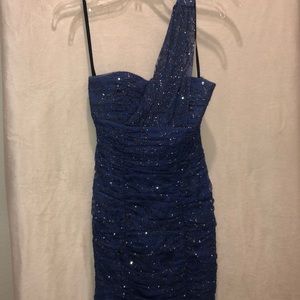 One shoulder homecoming dress